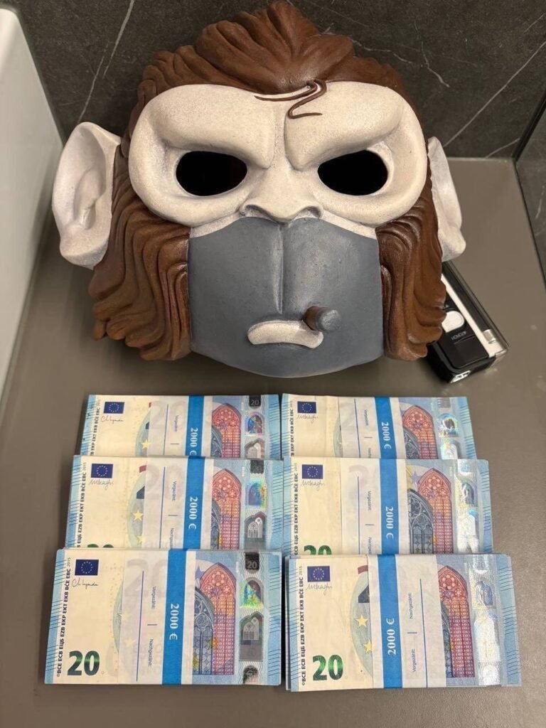 WhatsApp Image 2025-11-03 at 17.30.48_2d7a7e26 Wie kann man Falschgeld online bestellen?