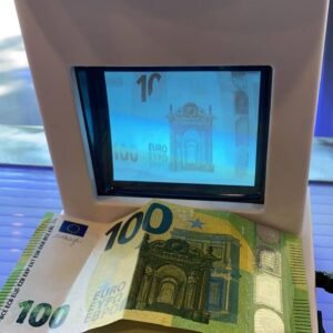 100-euro-banknote​